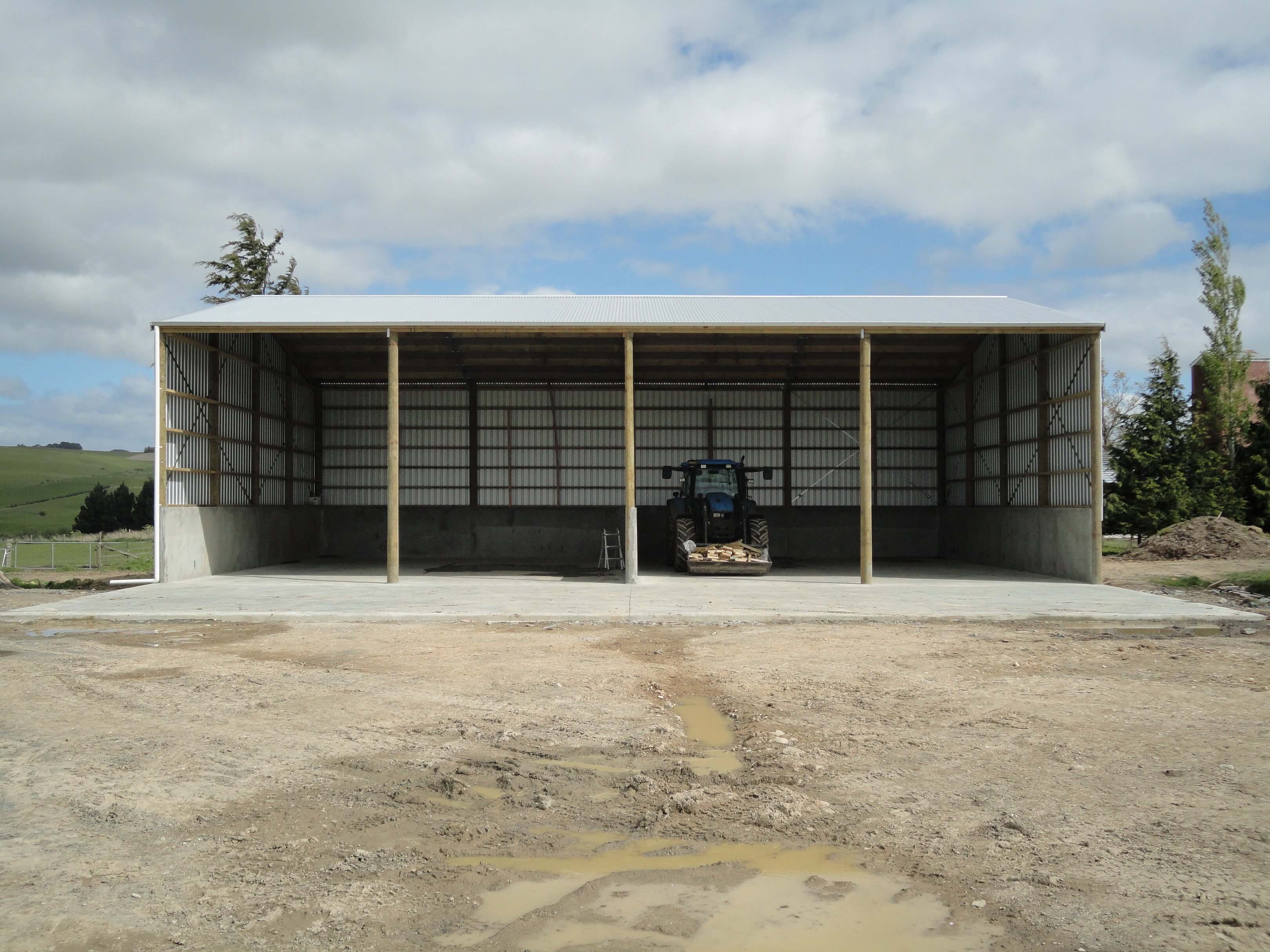 This bulk storage shed has 4 open bays for easy access