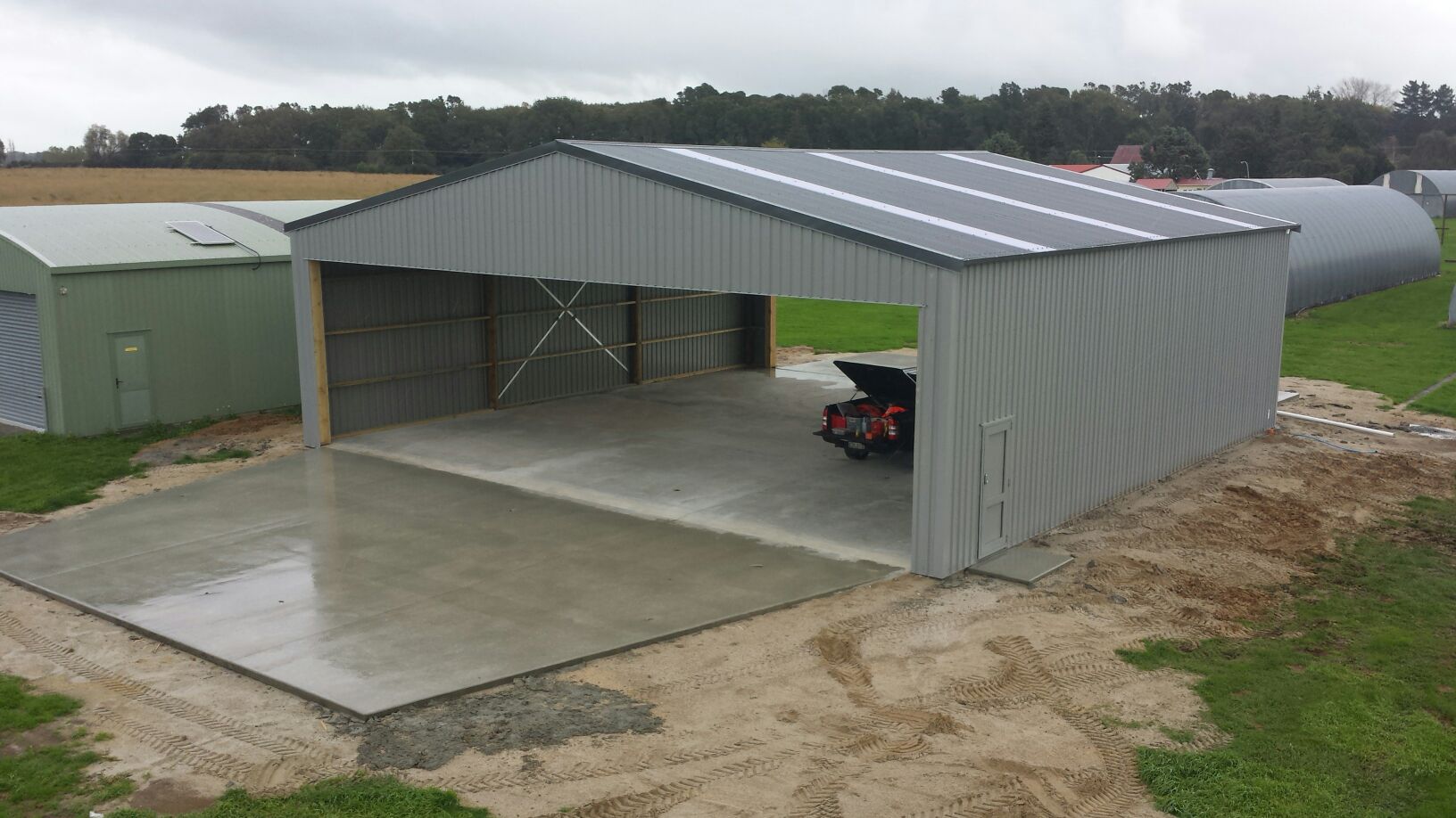 Extra large clearspan sheds are our specialty