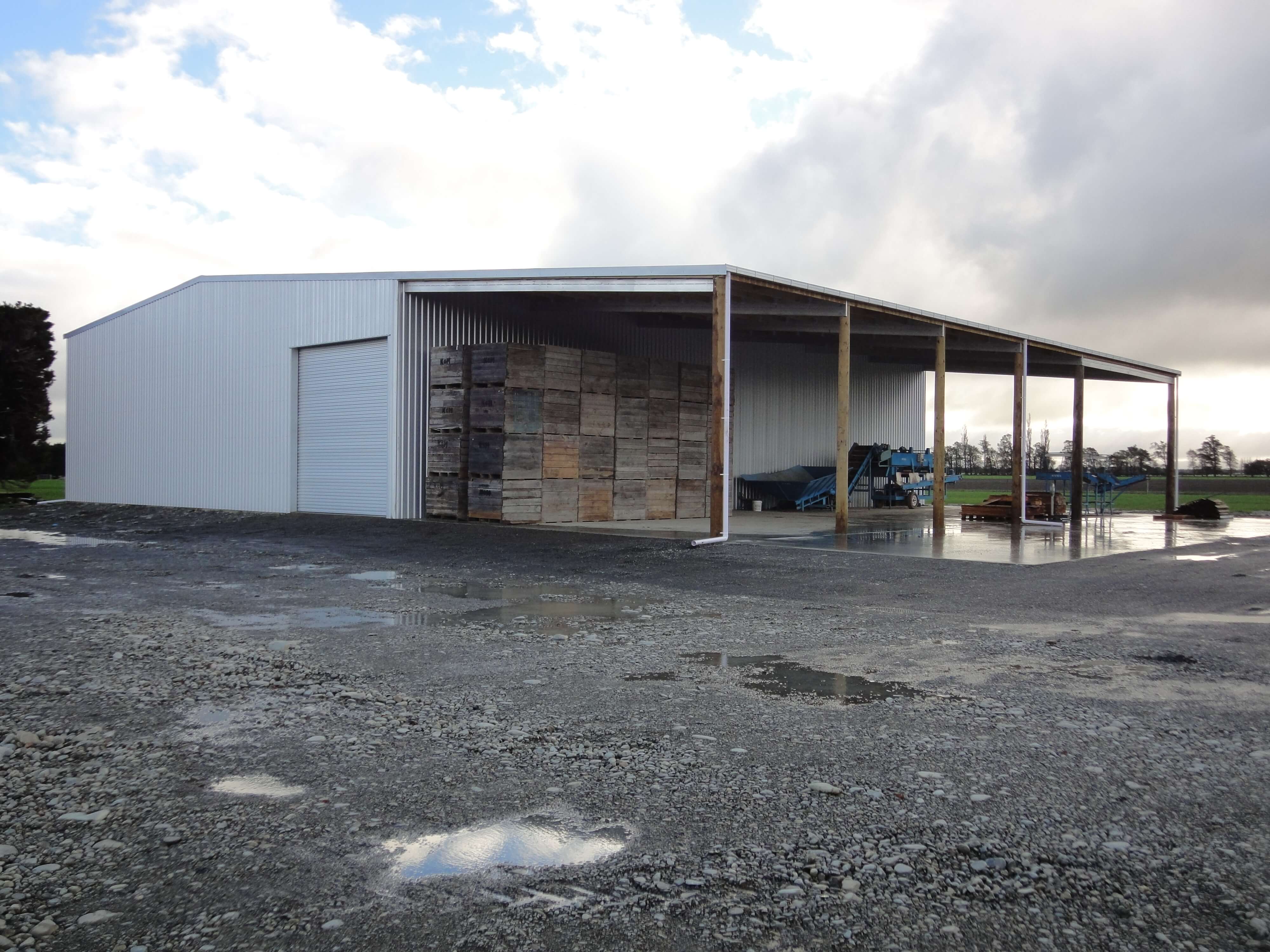 Produce sheds can be designed with a combination of open bays and closed bays