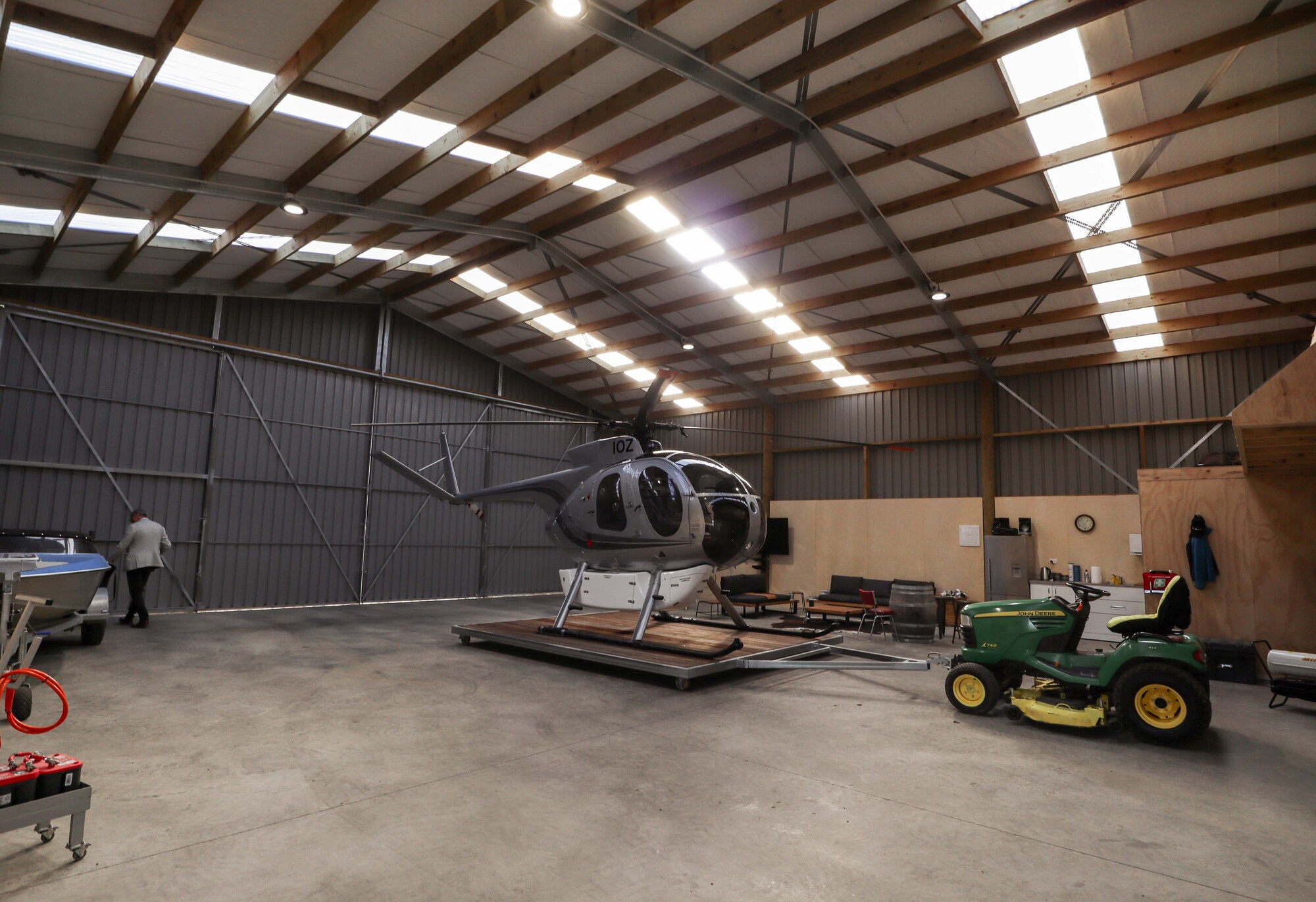 Alpine buildings clearspan hangar