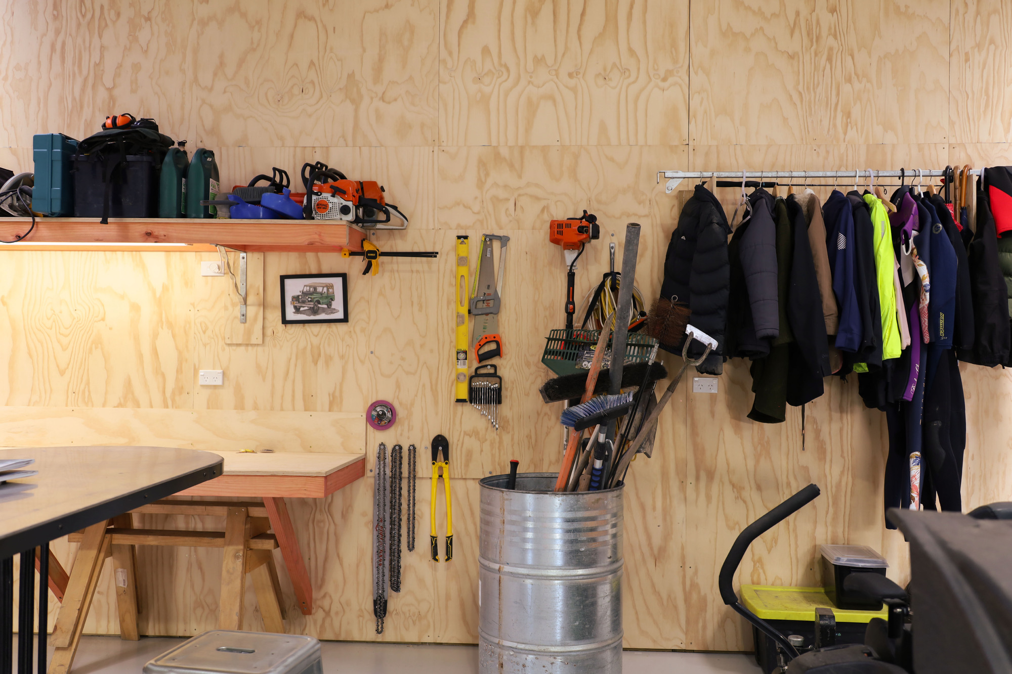 Alpine lifestyle and mancave shed with plywood lining