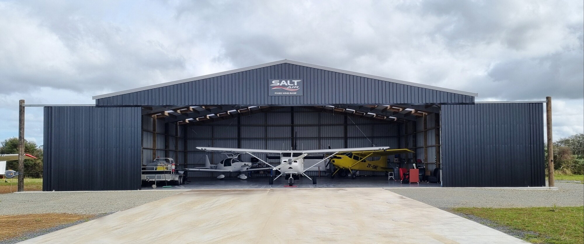 Grant Harnish, aircraft hangar, kerikeri-1-1
