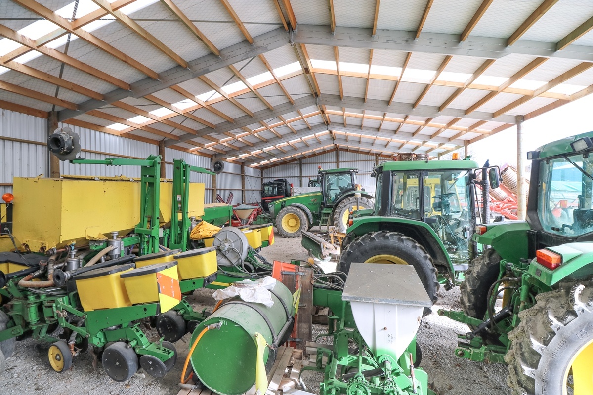 Implement storage shed 