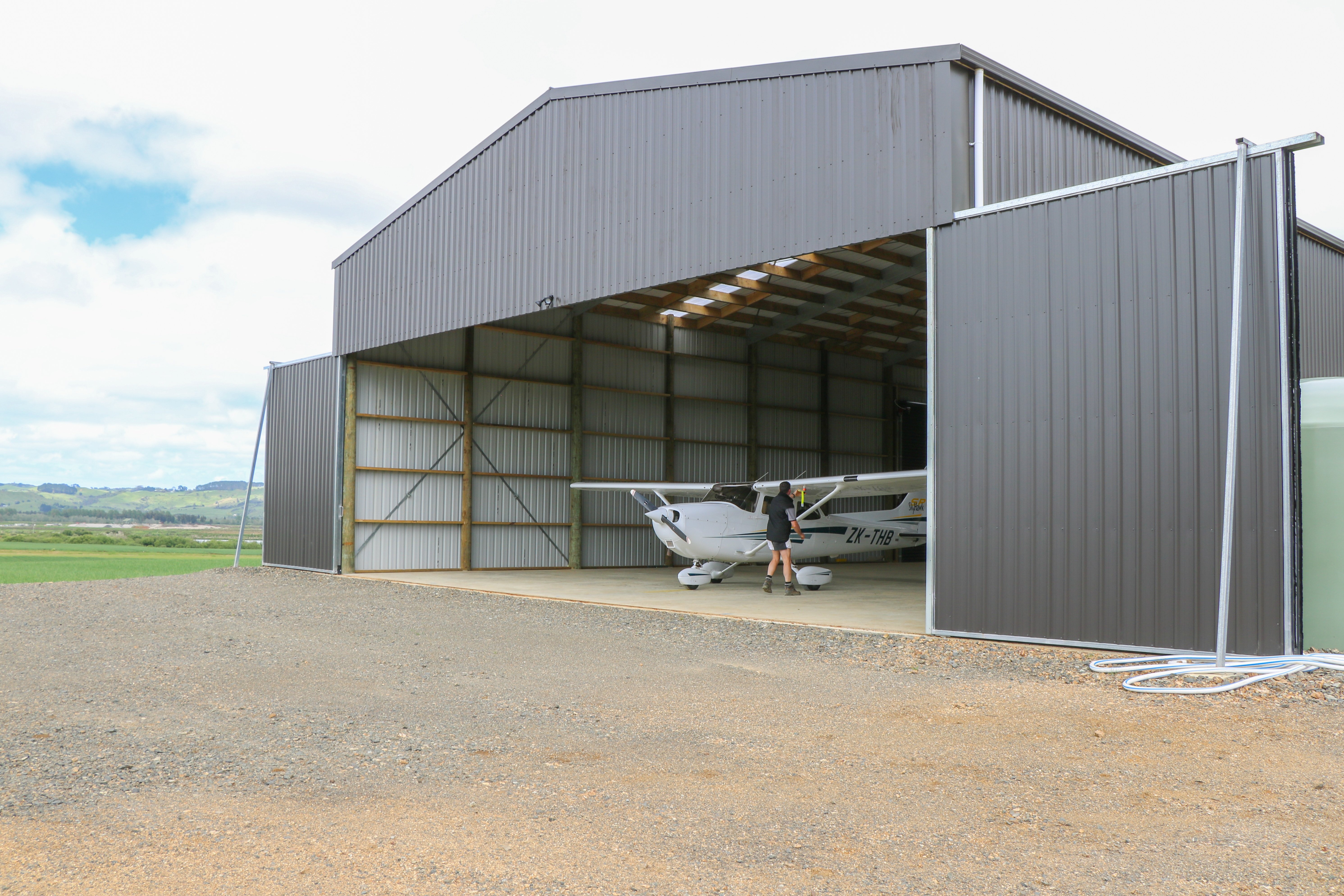 NZ hangar from Alpine Buildings