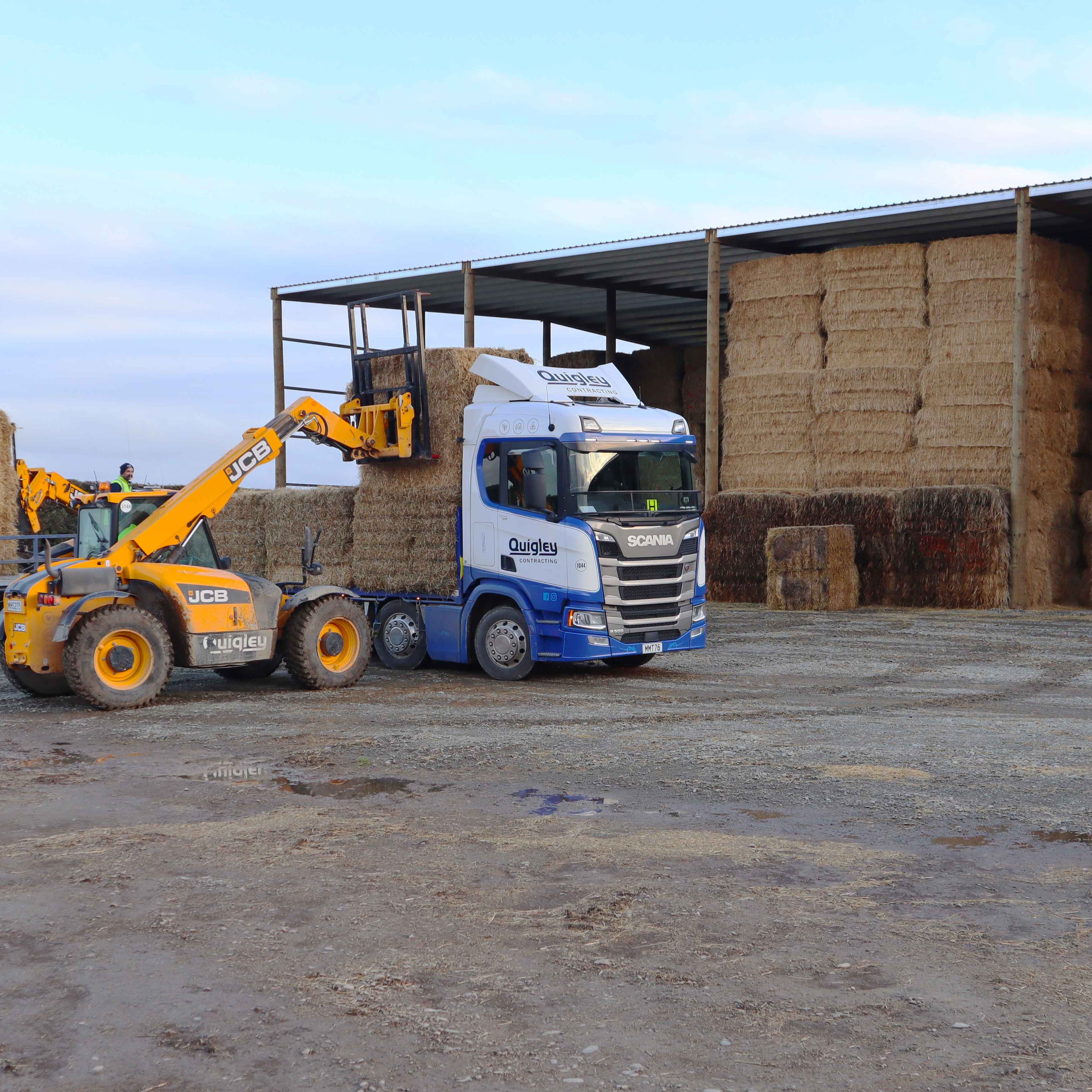 Extra wide bays for storing implement equipment