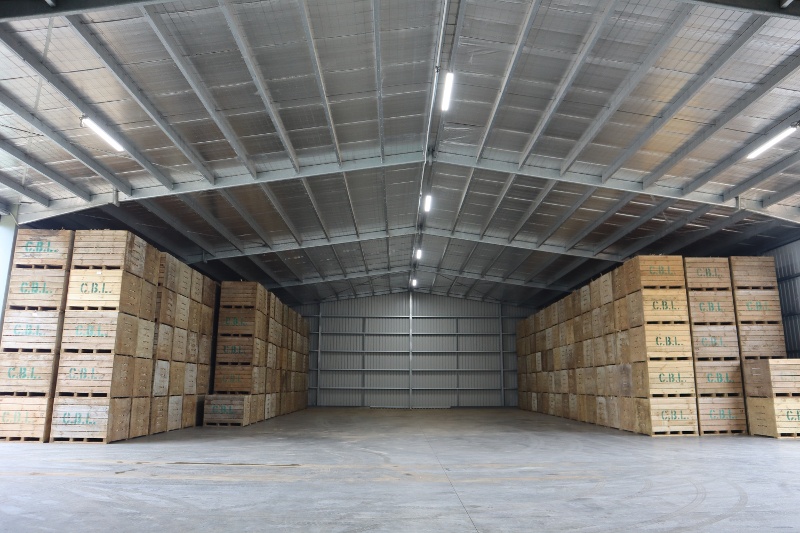 Easy to install steel shed